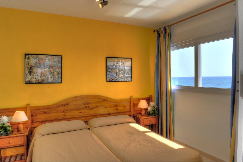 Apartamentos La Mirage La Manga del Mar Menor Oda fotoğraf