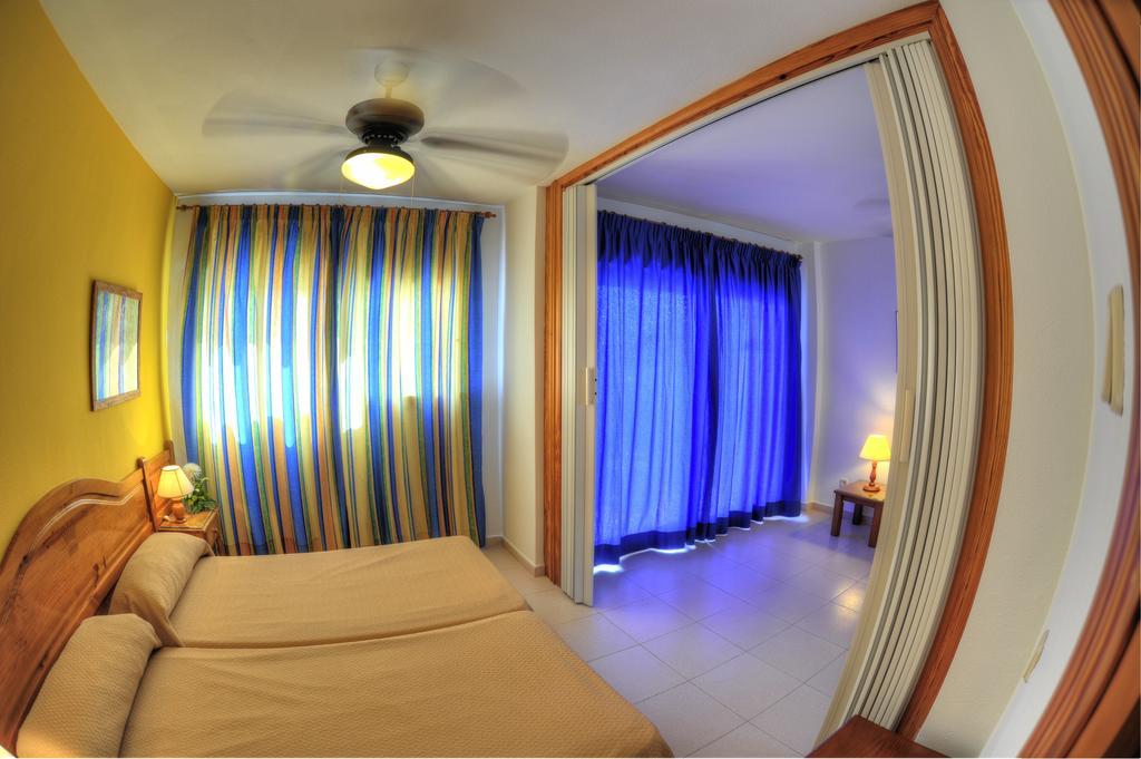Apartamentos La Mirage La Manga del Mar Menor Oda fotoğraf